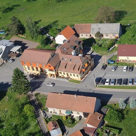 Hostinec U Hubalku Kostelec nad Orlicí Extérieur photo