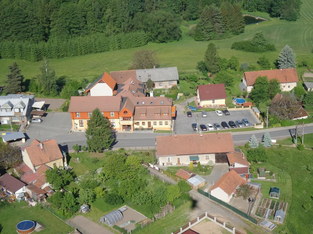 Hostinec U Hubalku Kostelec nad Orlicí Extérieur photo